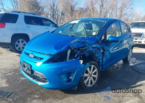 2012 Ford Fiesta Se z USA, uszkodzony, nr VIN 3FADP4EJ6CM175799